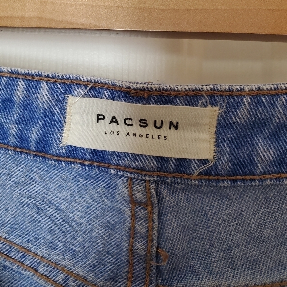 PacSun Eco Light Blue Denim Mom Shorts size 25 - Picture 6 of 9